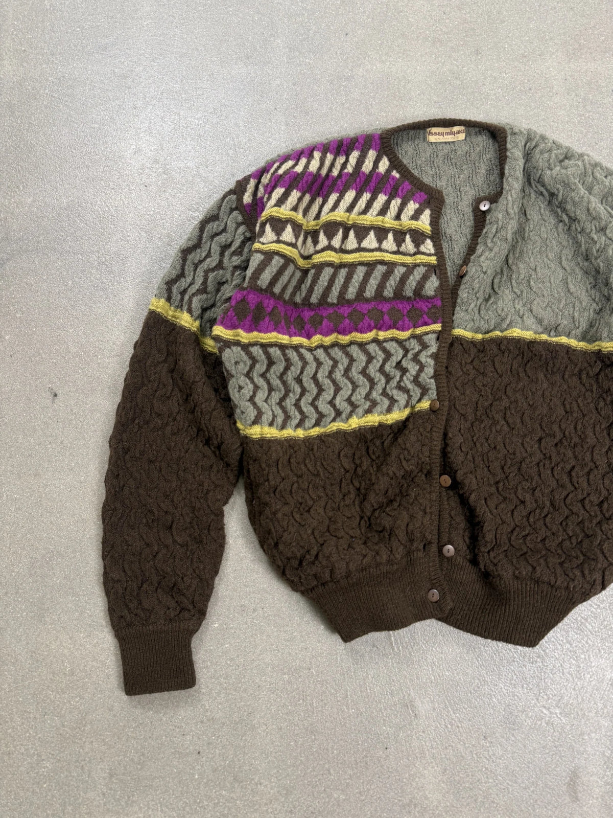 1970s archive Issey Miyake cardigan in lana multi pattern geometrico | Taglia L boxy oversize