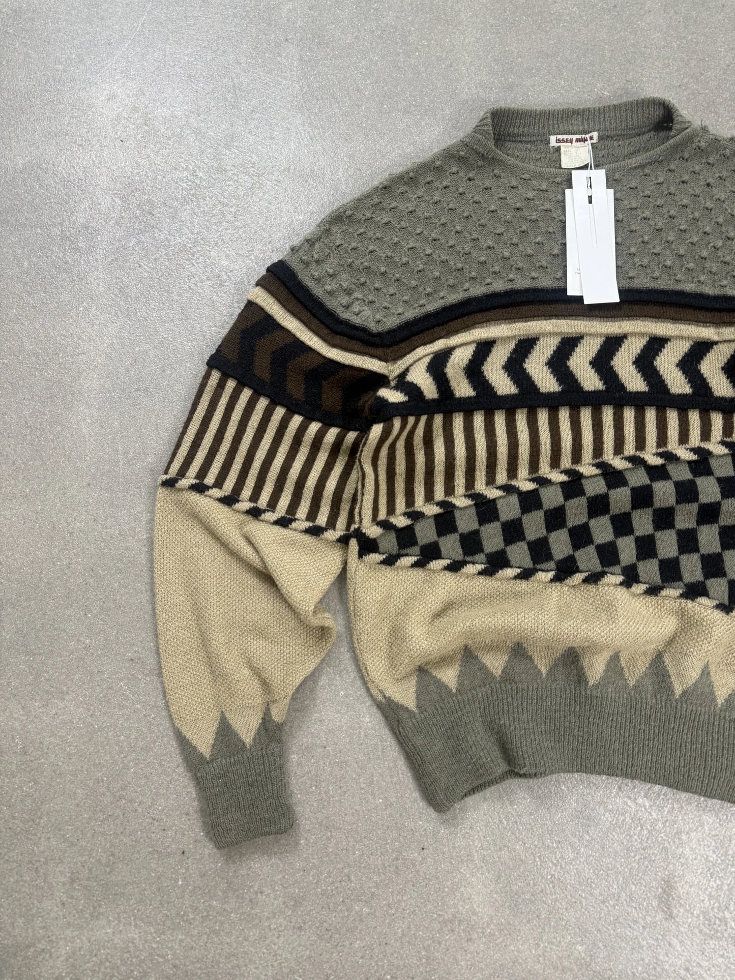 Maglione Vintage Issey Miyake Main Line A/W 1982 Patchwork Geometric Knit Sweater | Taglia M