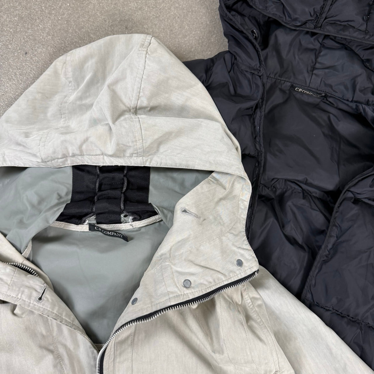 2004 Parka C.P. Company 2-in-1 Grigio con Lining Piuma Nero | Taglia 42IT