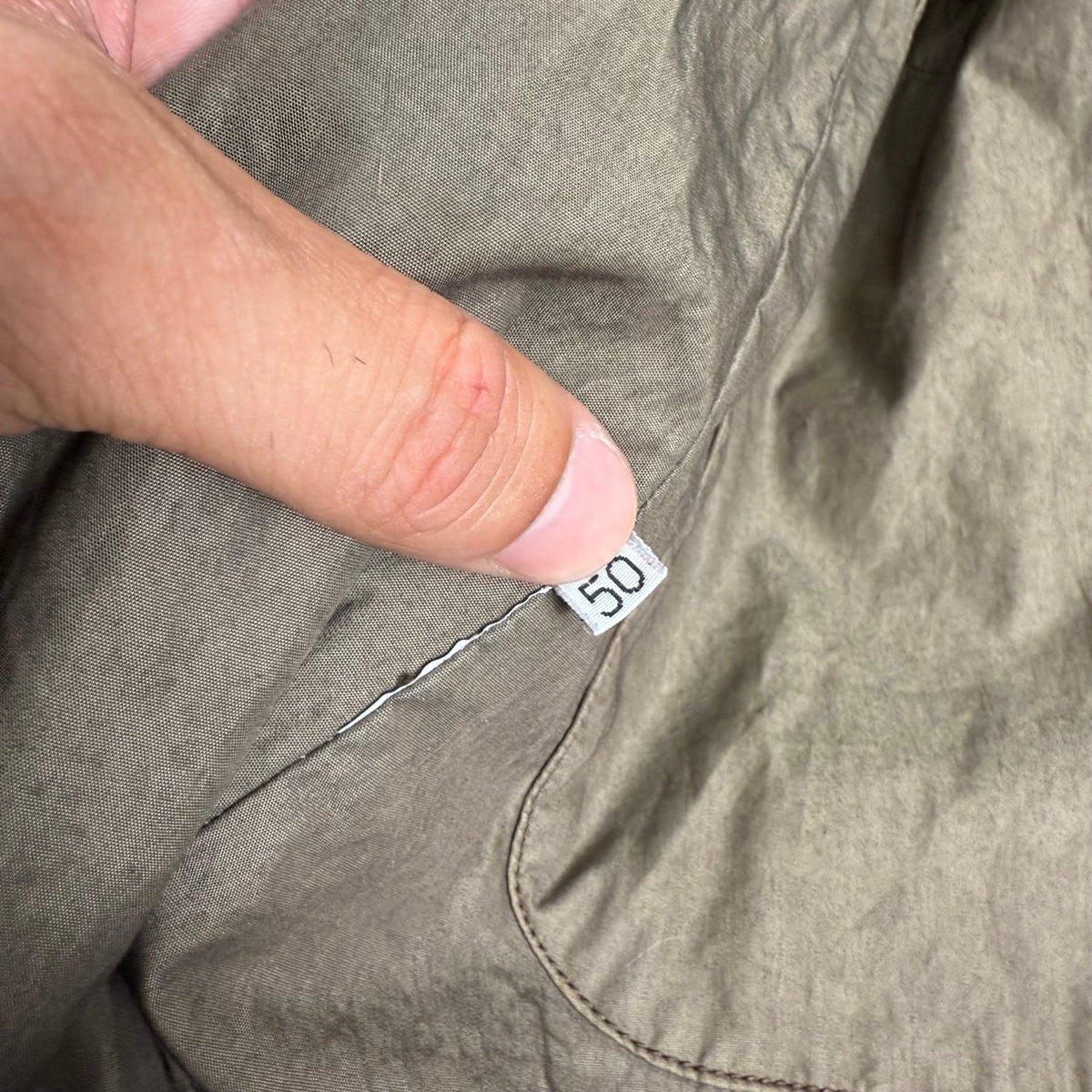 1990s archivio C.P. Company cappotto doppio petto ultra raro in cotone con spalmatura fiammata | Taglia 50IT
