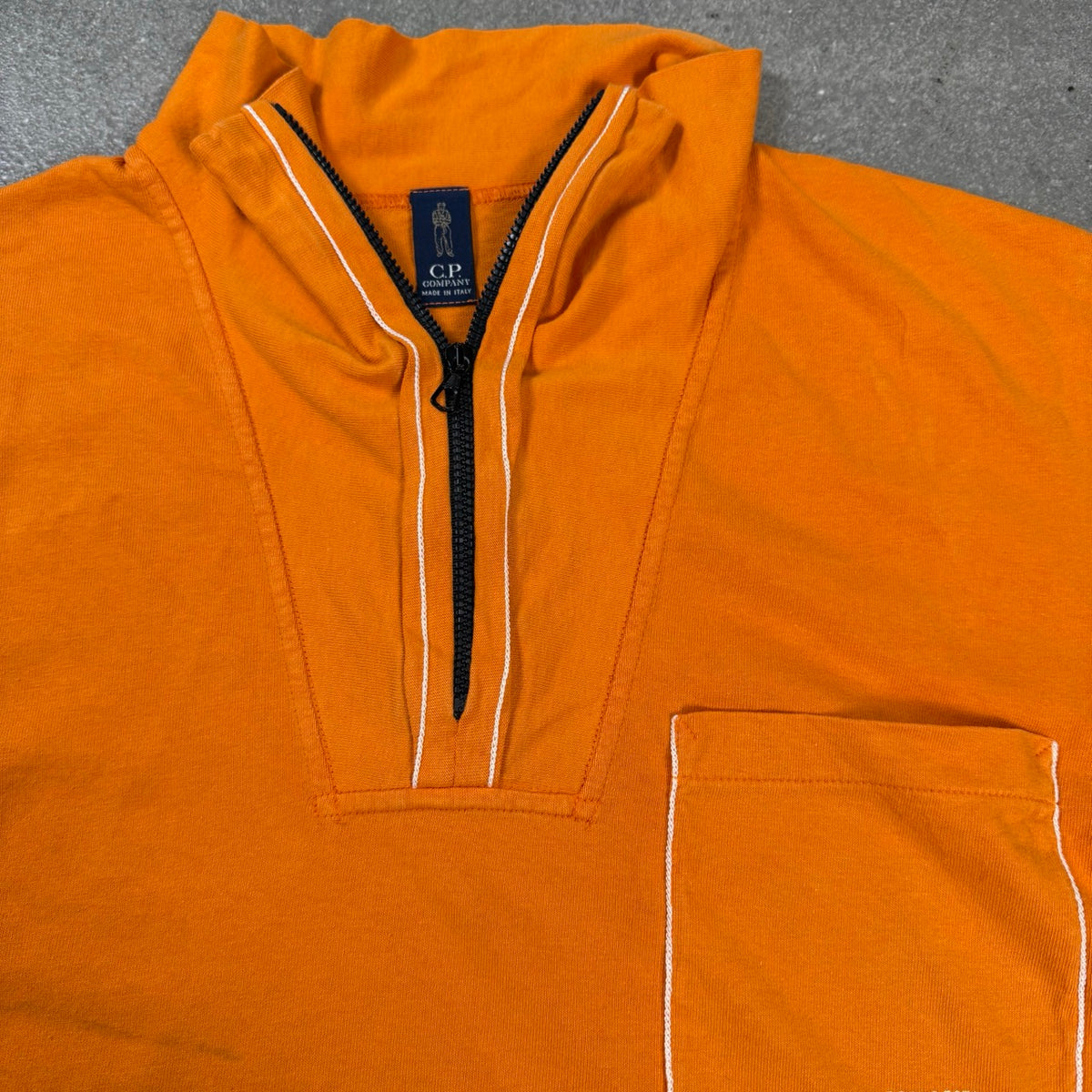 2005 archivio C.P. Company T-shirt 1/4 Zip Arancione | Taglia S