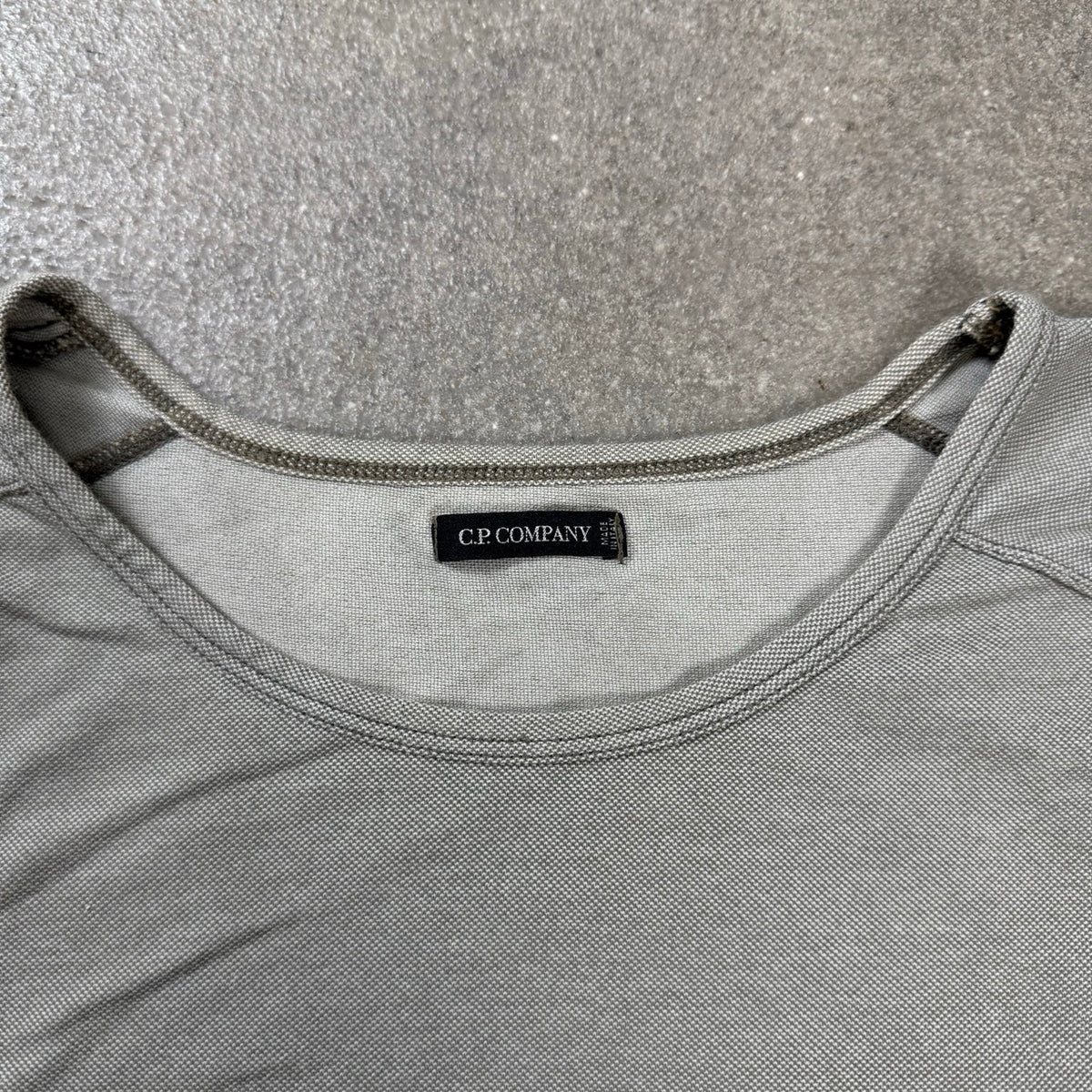 1990s C.P. Company T-Shirt Donna Grigio Manica Raglan | Taglia L