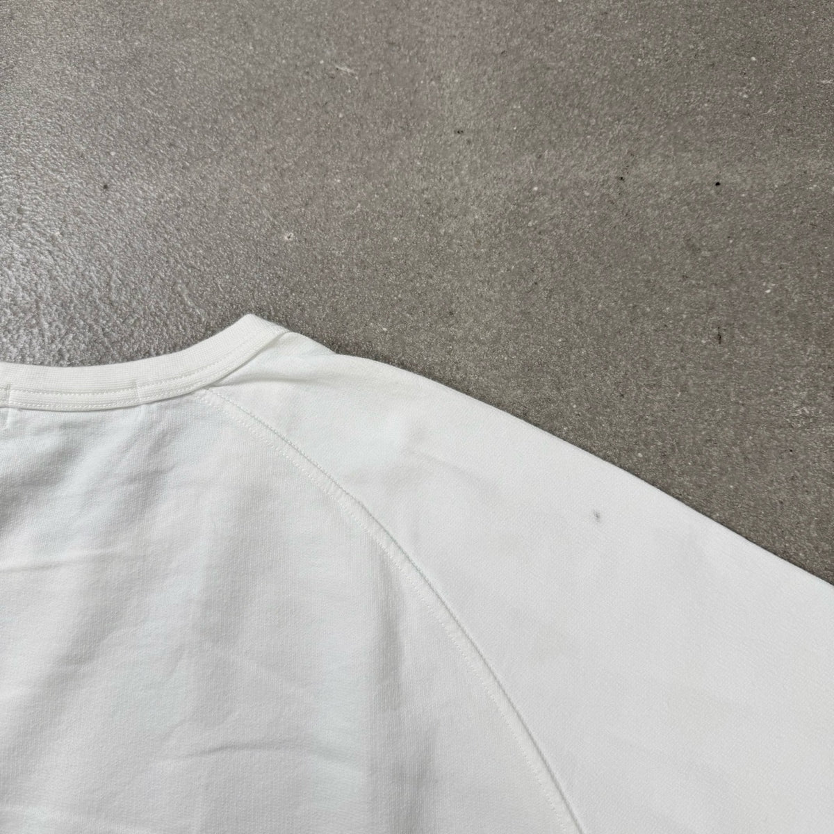 2017 Stone Island T-Shirt Felpata Boxy Bianca | Taglia M