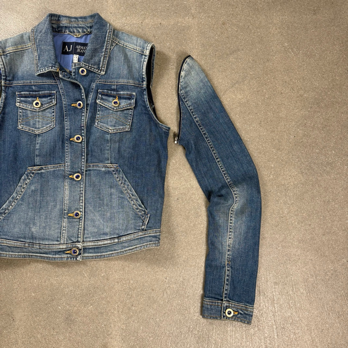 2011 archivio Armani Giacca Tucker Denim 30º Anniversario con Maniche Staccabili | Taglia 44IT