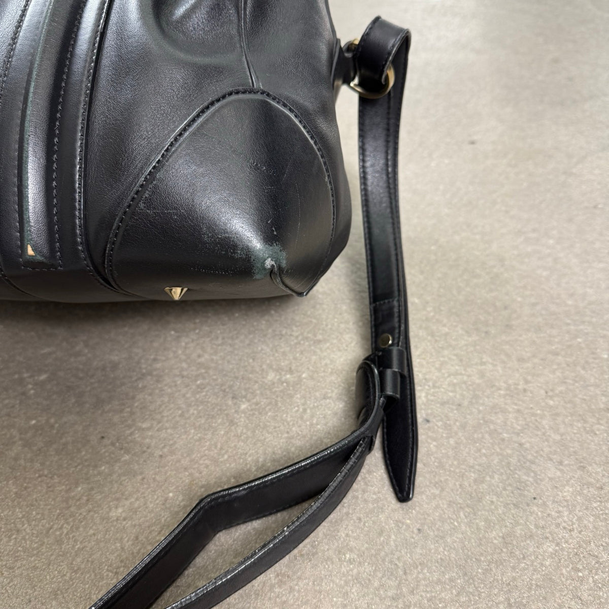 2013 Givenchy Borsa a Spalla Lucrezia in Pelle Nera | Taglia Medium