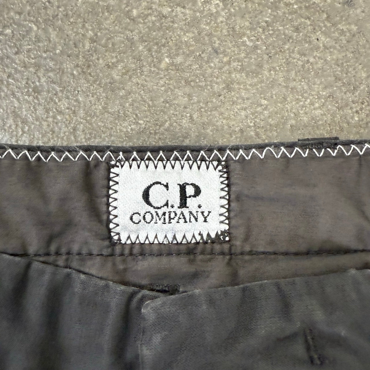 2008 C.P. Company Pantaloni Chino Grigio Antracite Tinto in capo | Taglia 50