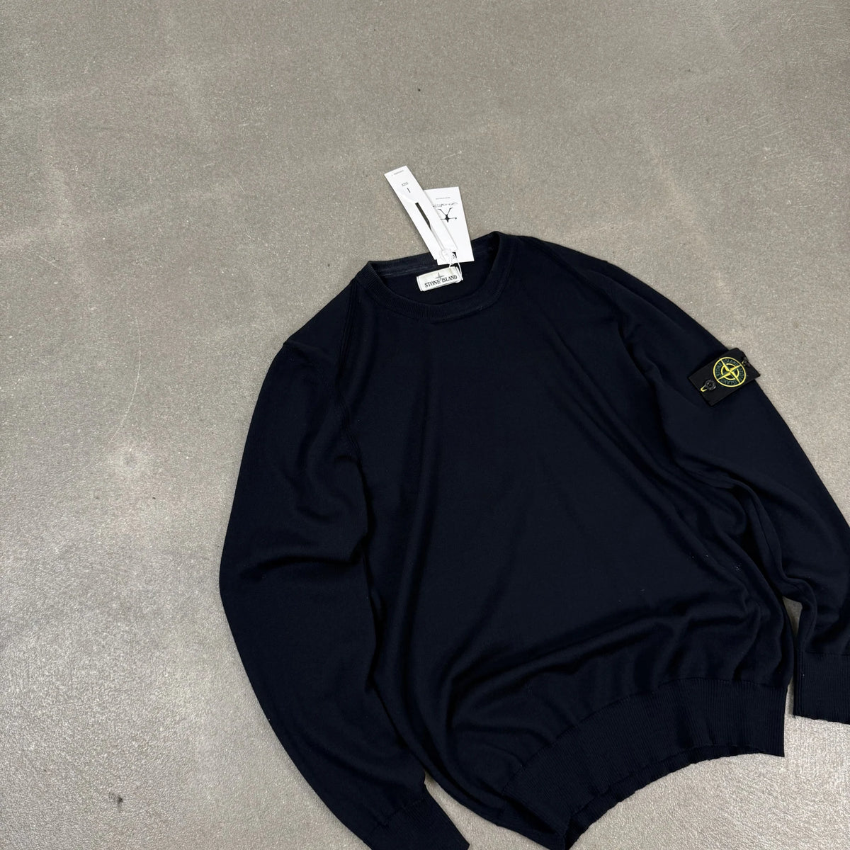 2018 Stone Island Navy Blue Fine Gauge Crewneck Knit Jumper Compass Badge | Size XXL