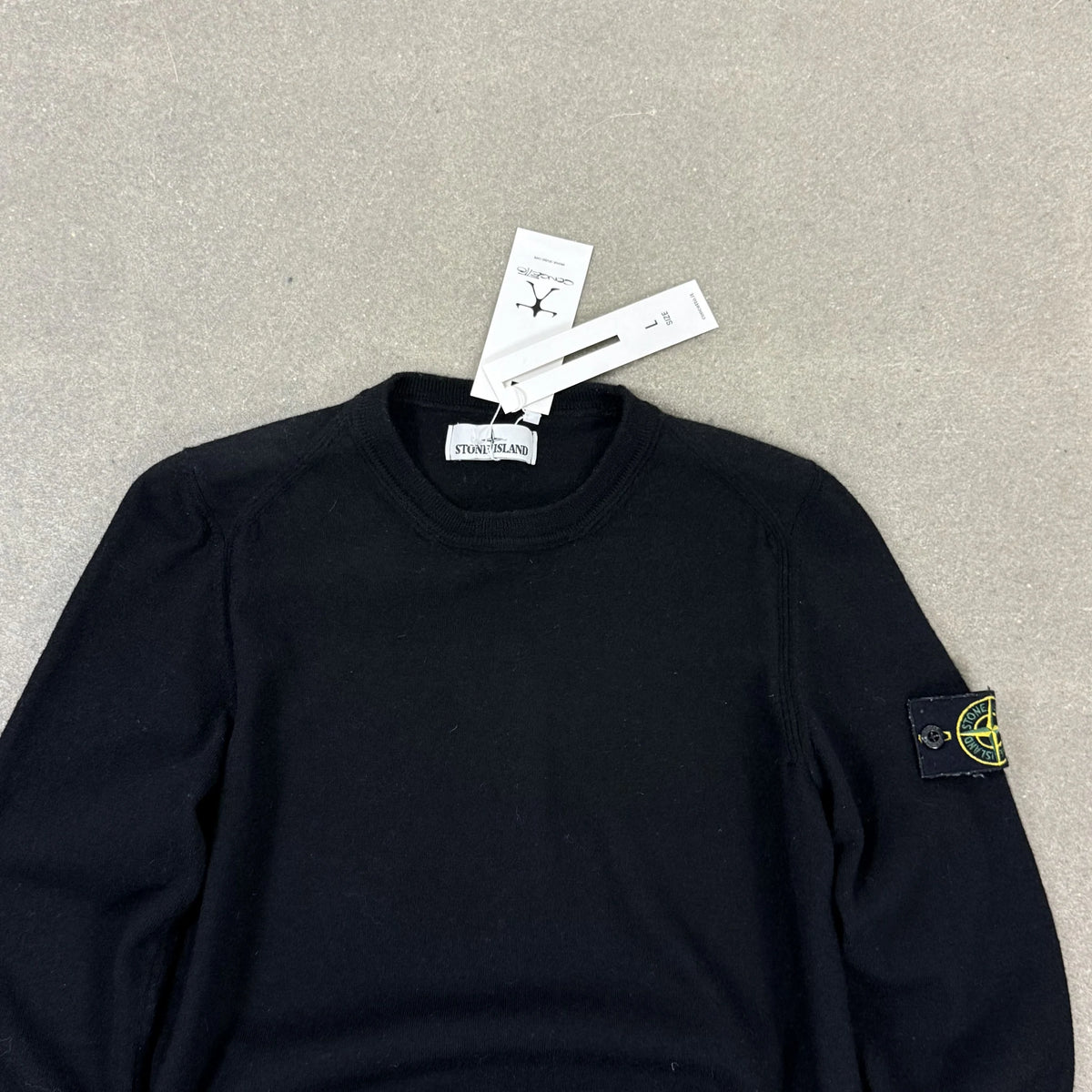 2018 Stone Island Black Wool Crewneck Sweater Compass Badge Size L