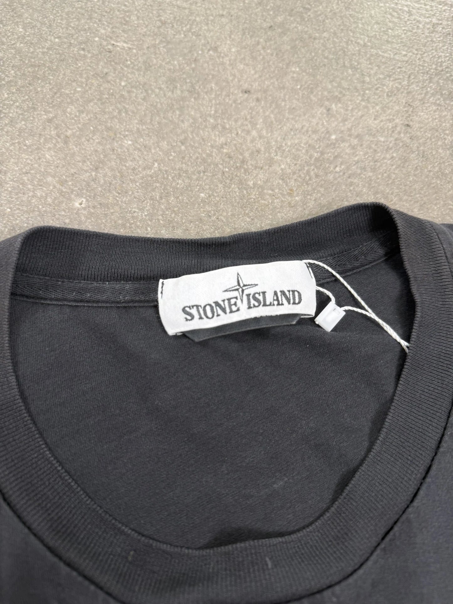 T-Shirt Stone Island SS 2018 Nero con Taschino Logo Patch Certilogo | Taglia XL