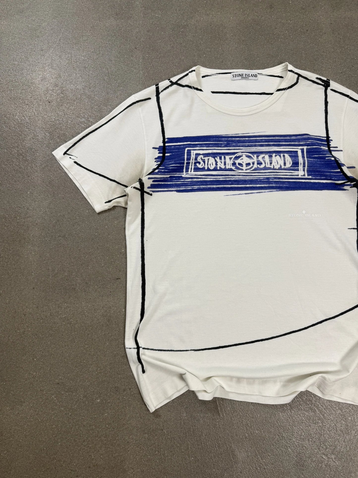 T-Shirt Stone Island S/S 2008 Hand Drawn Graphic Logo Bianca Off-White | Taglia M
