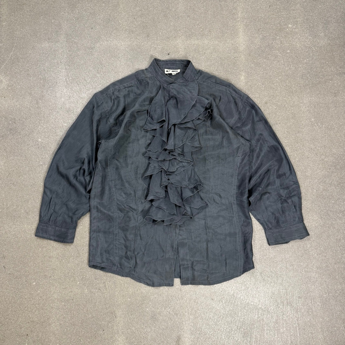 Blusa Jil Sander+ in seta verde carbonio con dettaglio ruches sul davanti