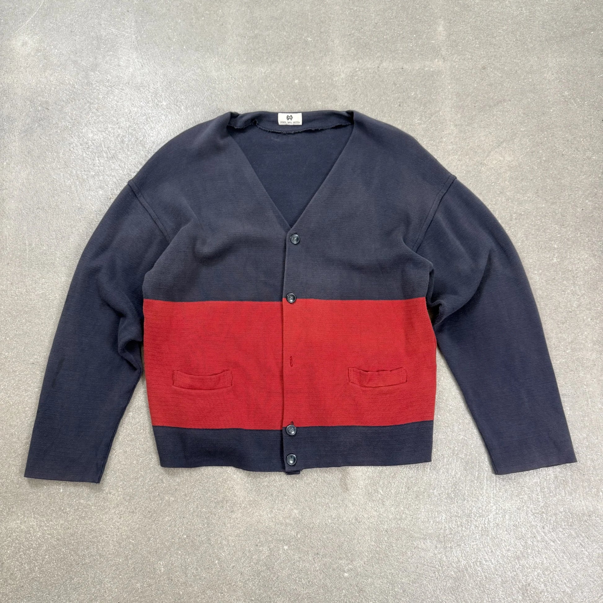 Cardigan d'archivio Dries Van Noten anni 90 oversize cropped color-block blu scuro e rosso