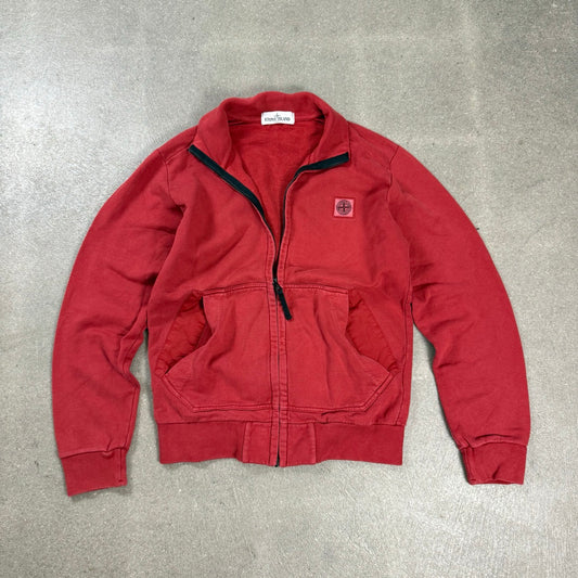 Felpa vintage Stone Island AI 2012 rossa con zip e patch logo sul petto taglia S⁠