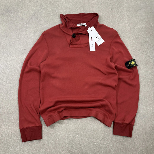 Maglia Stone Island vintage Primavera Estate 2006 Paul Harvey in cotone a coste rosso mattonato con scollo a bottone taglia M