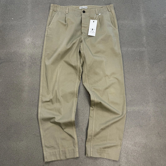 Pantaloni chino d'archivio Stone Island Primavera Estate 1999 colore beige khaki con pence taglia IT 52