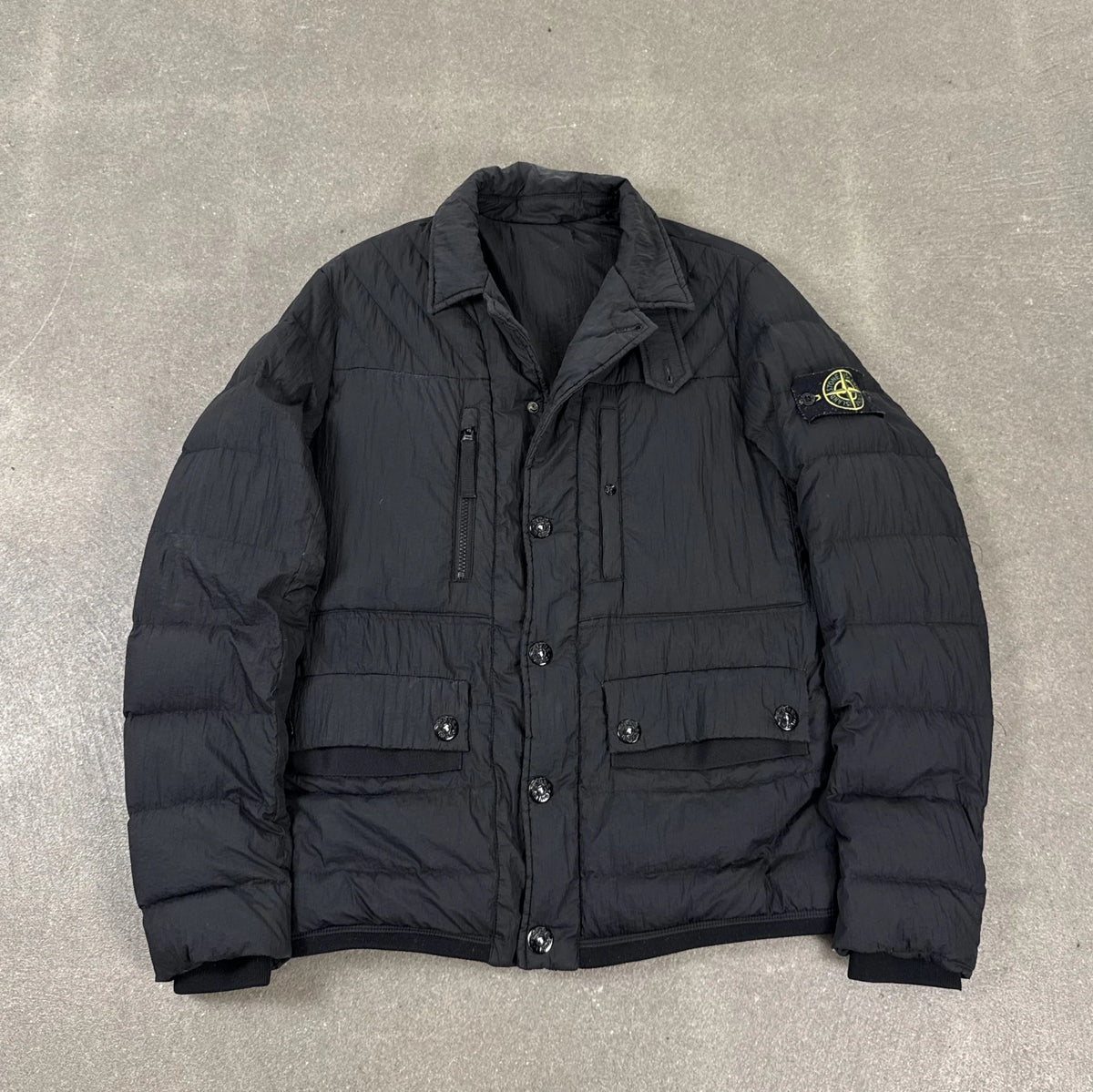 Piumino Stone Island A/I 2013 in Opaque Nylon Tela nero con badge e tasconi frontali