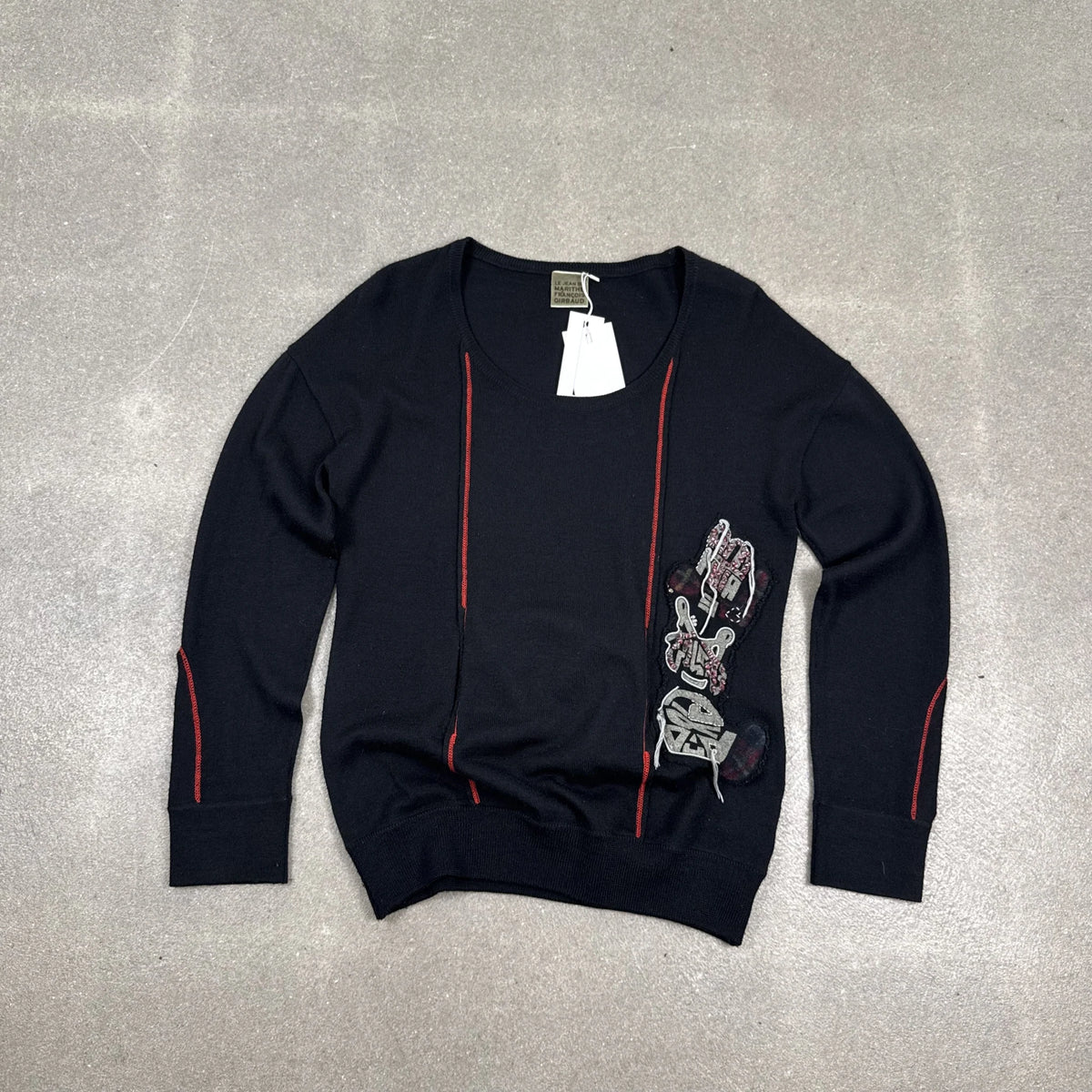 Maglione d'archivio Marithé François Girbaud nero in lana merino con cuciture rosse taglia 42 IT