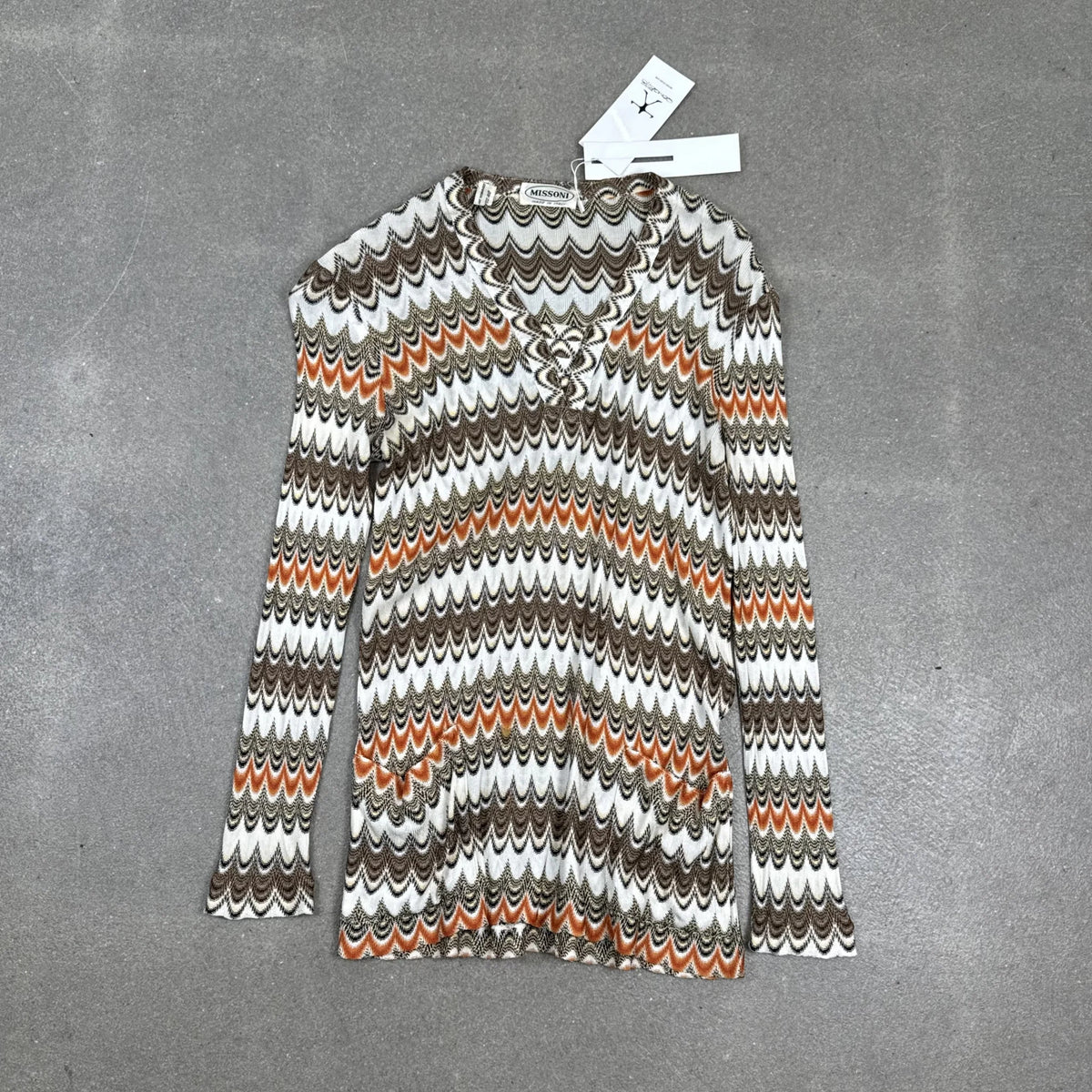 Tunica in maglia vintage Missoni con iconico motivo zig zag chevron e scollo intrecciato taglia 44 IT